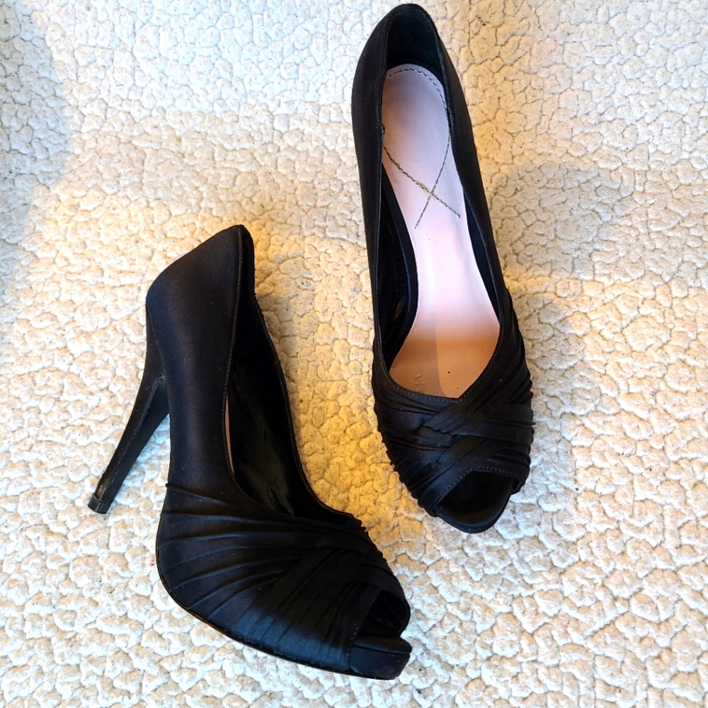 Crown Vintage Black satin peep toe heels